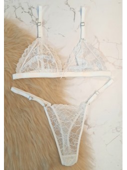 CONJUNTO DE ENCAJE DELICADO 2
